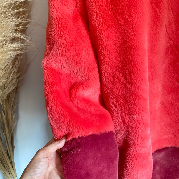 Trina Turk Blanche two tone faux fur coat LG PINK - Picture 4 of 7